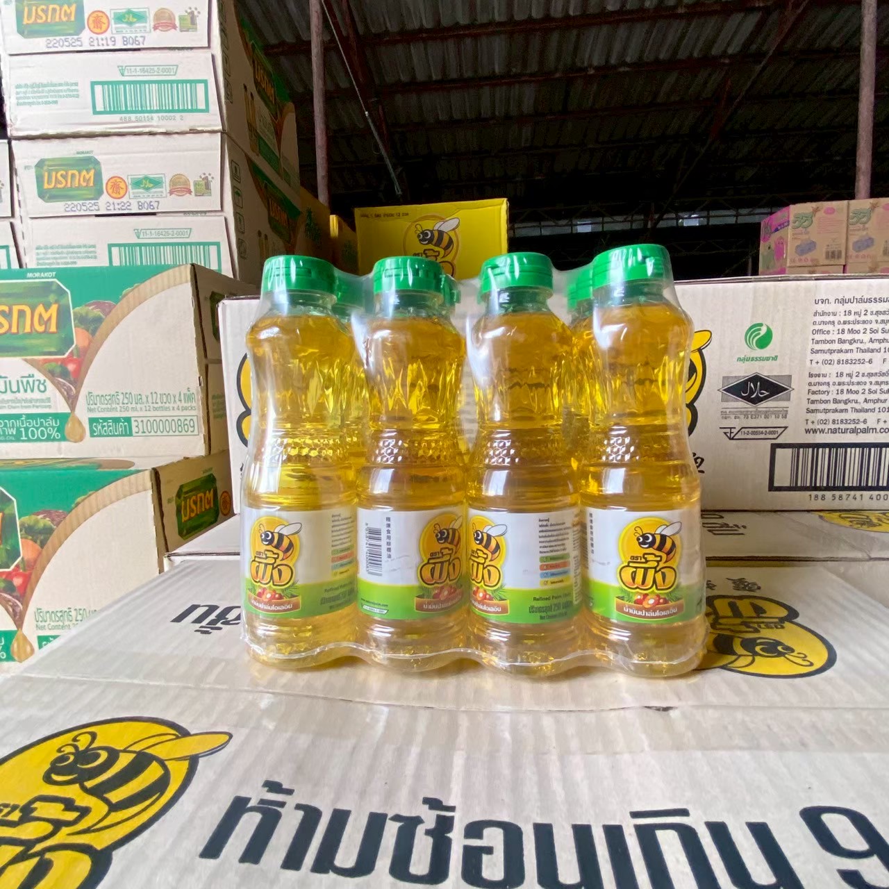 น้ำมันปาล์ม ผึ้ง ขวด 250 มล.